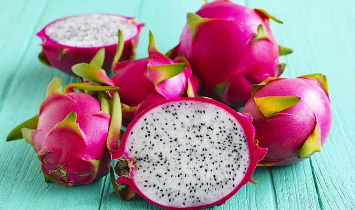 7 benefits of dragon fruit that go beyond delicious taste
