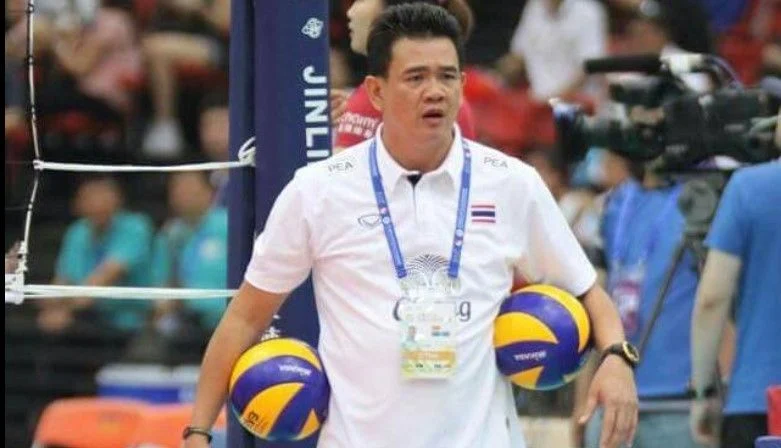บทบาทของโค้ชและทีมงานเบื้องหลังความสำเร็จ